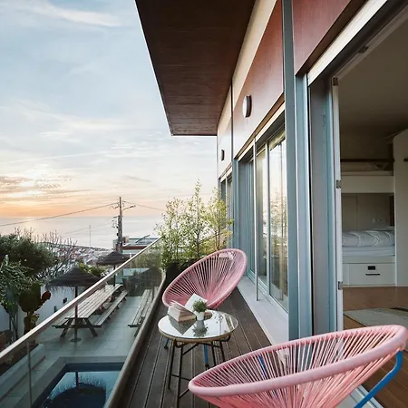 The Salty Surf & Yoga * Эрисейра