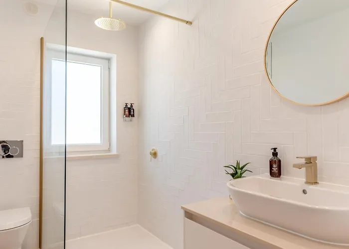 The Salty Surf & Yoga Hostel